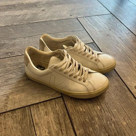 Veja Shoes Veja Campo Sneaker Size 37 Poshmark